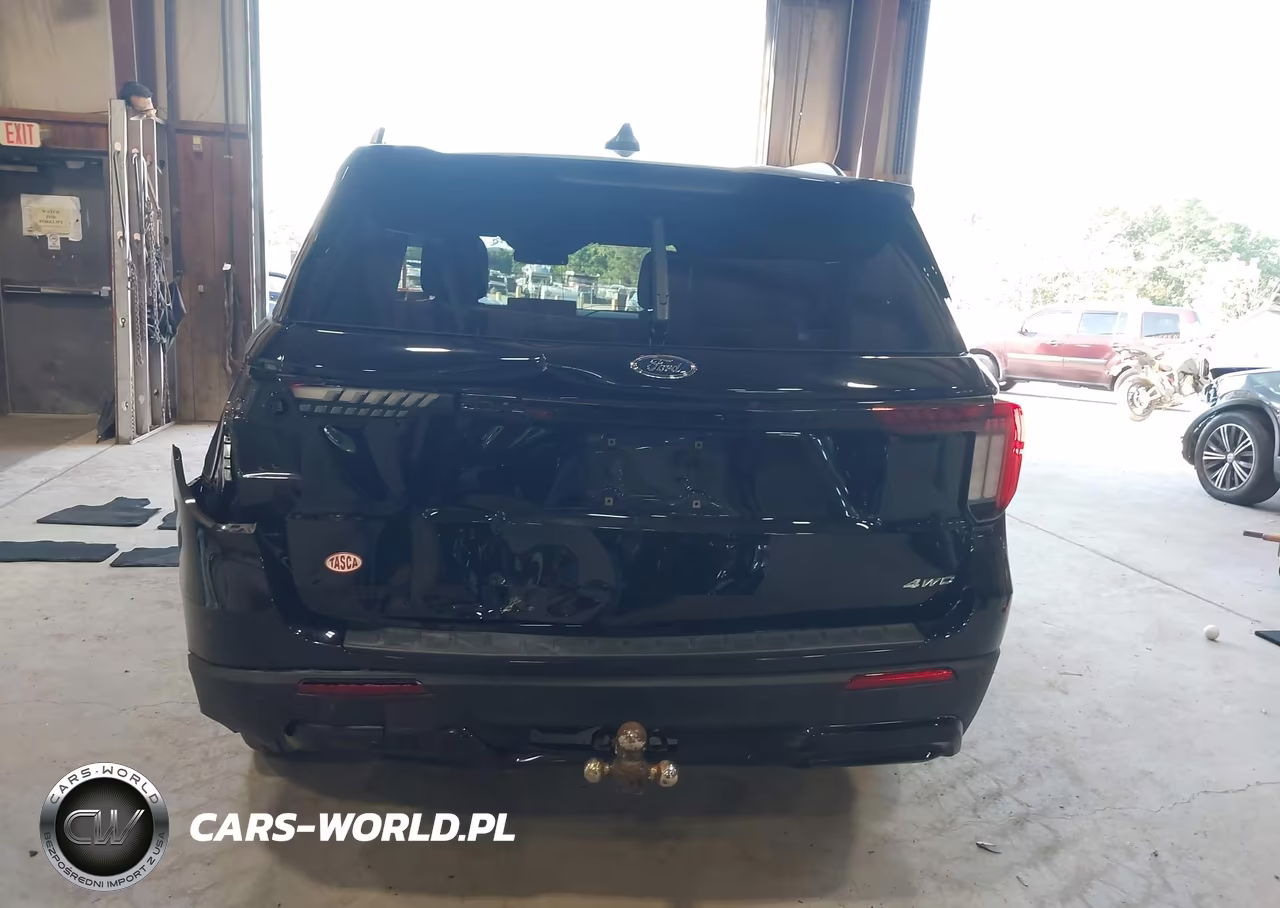 2025 Ford Explorer St-Line VIN:1FMUK8KH4SGC57164 - 17