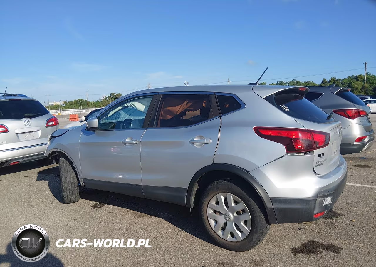 2018 Nissan Rogue Sport S VIN:JN1BJ1CP1JW150852 - 14