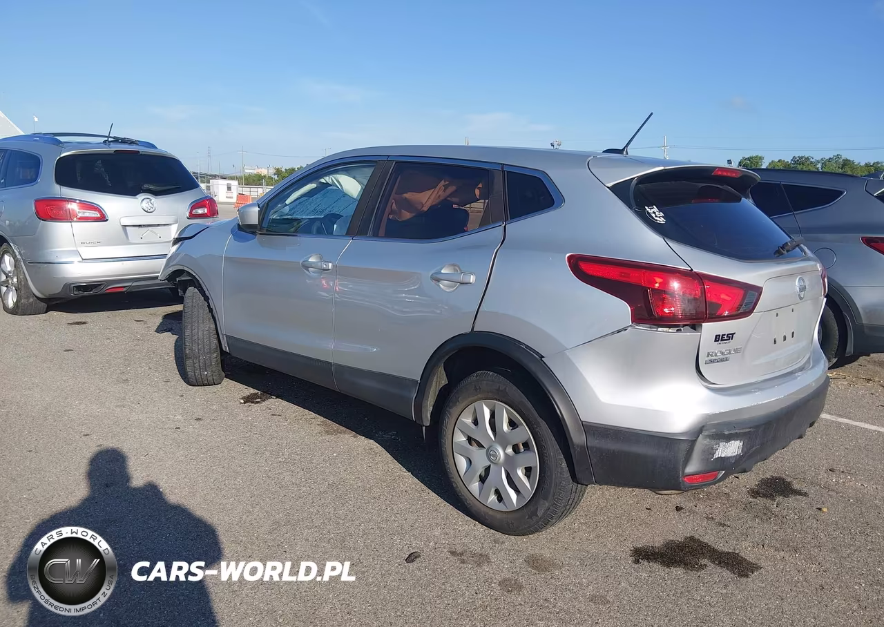 2018 Nissan Rogue Sport S VIN:JN1BJ1CP1JW150852 - 3