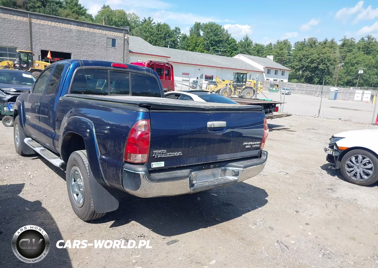 2008 Toyota Tacoma Prerunner V6 VIN:5TETU62NX8Z524961 - 3