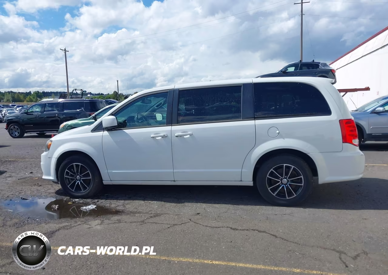 2018 Dodge Grand Caravan Se Plus VIN:2C4RDGBG5JR221602 - 14