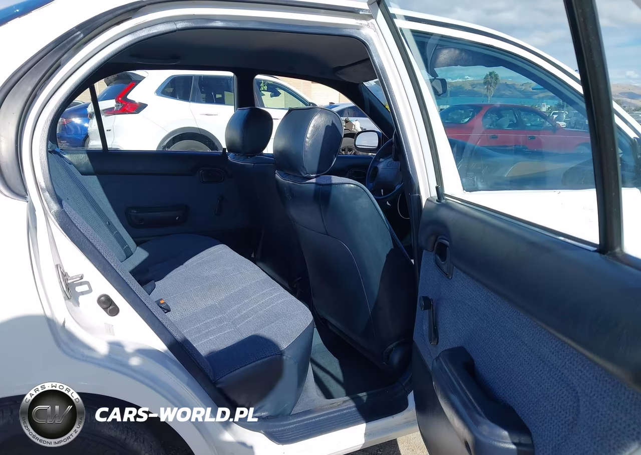 1995 Toyota Corolla VIN:1NXAE04B9SZ261166 - 8