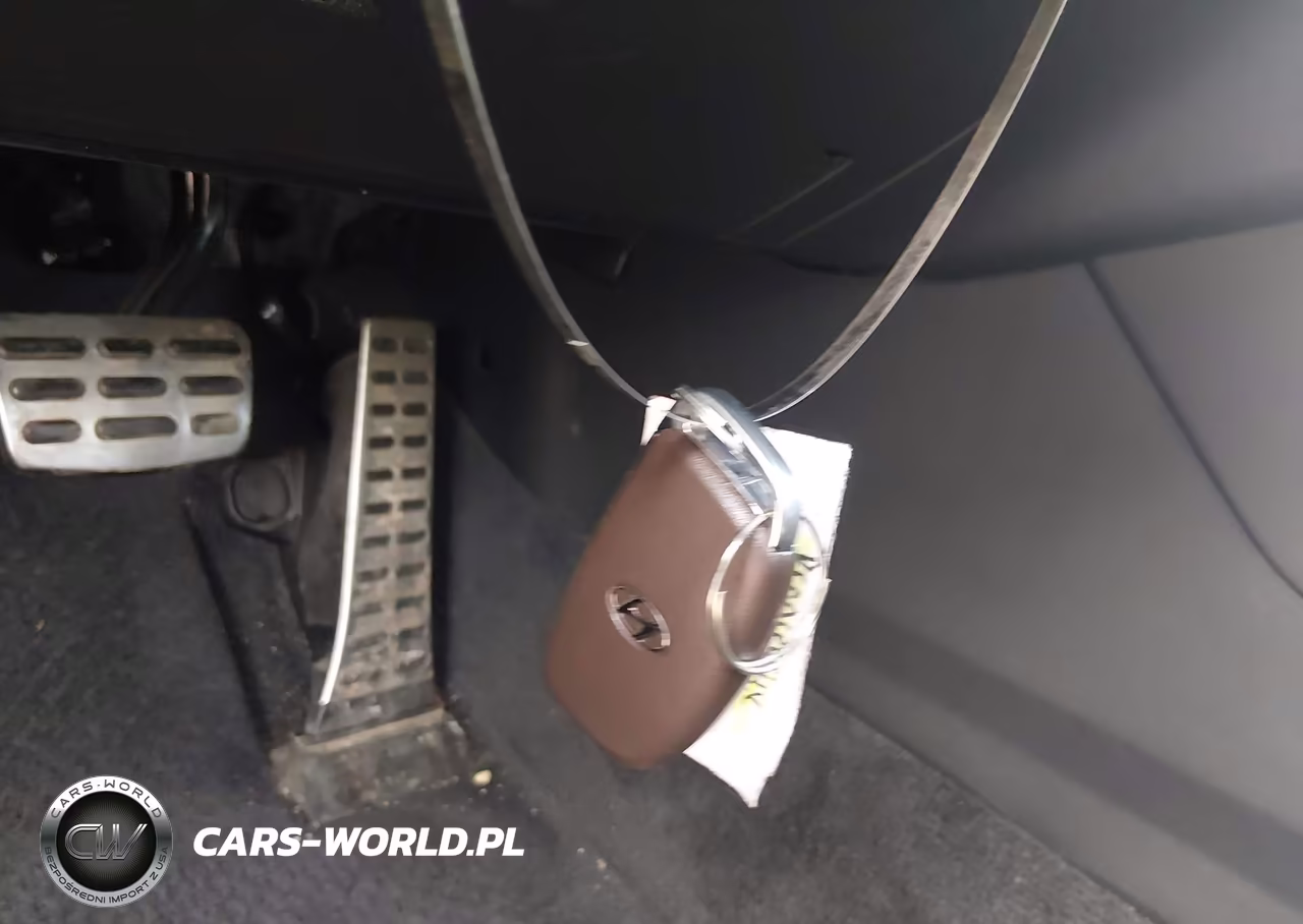 2018 Hyundai Sonata Sport+ VIN:5NPE34AF8JH708184 - 11