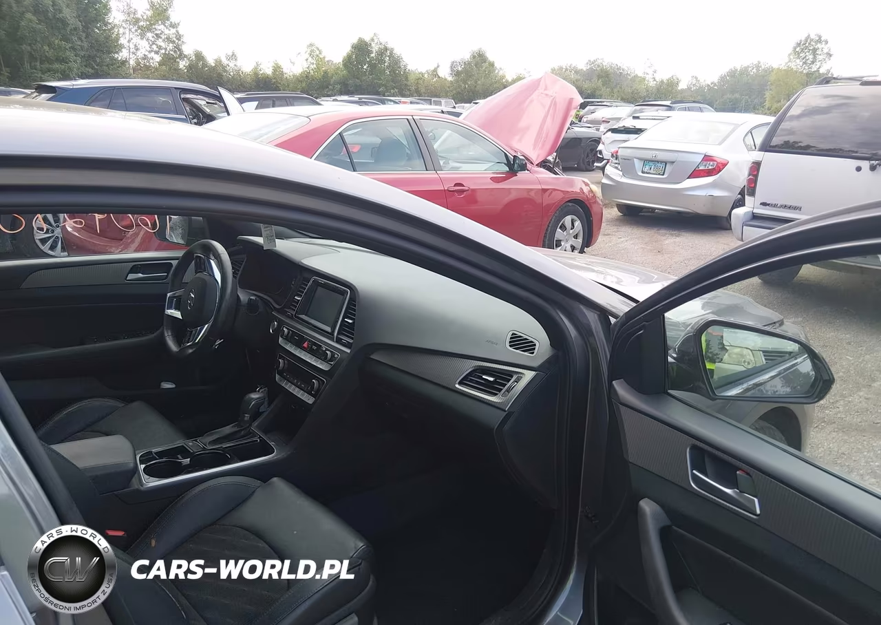 2018 Hyundai Sonata Sport+ VIN:5NPE34AF8JH708184 - 5