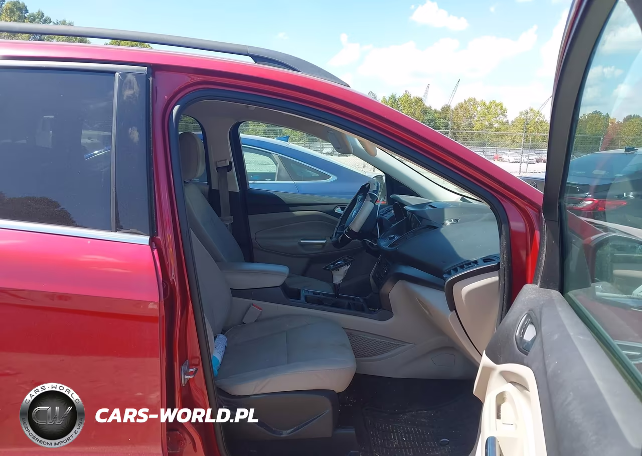 2017 Ford Escape Se VIN:1FMCU0GD4HUB57217 - 5