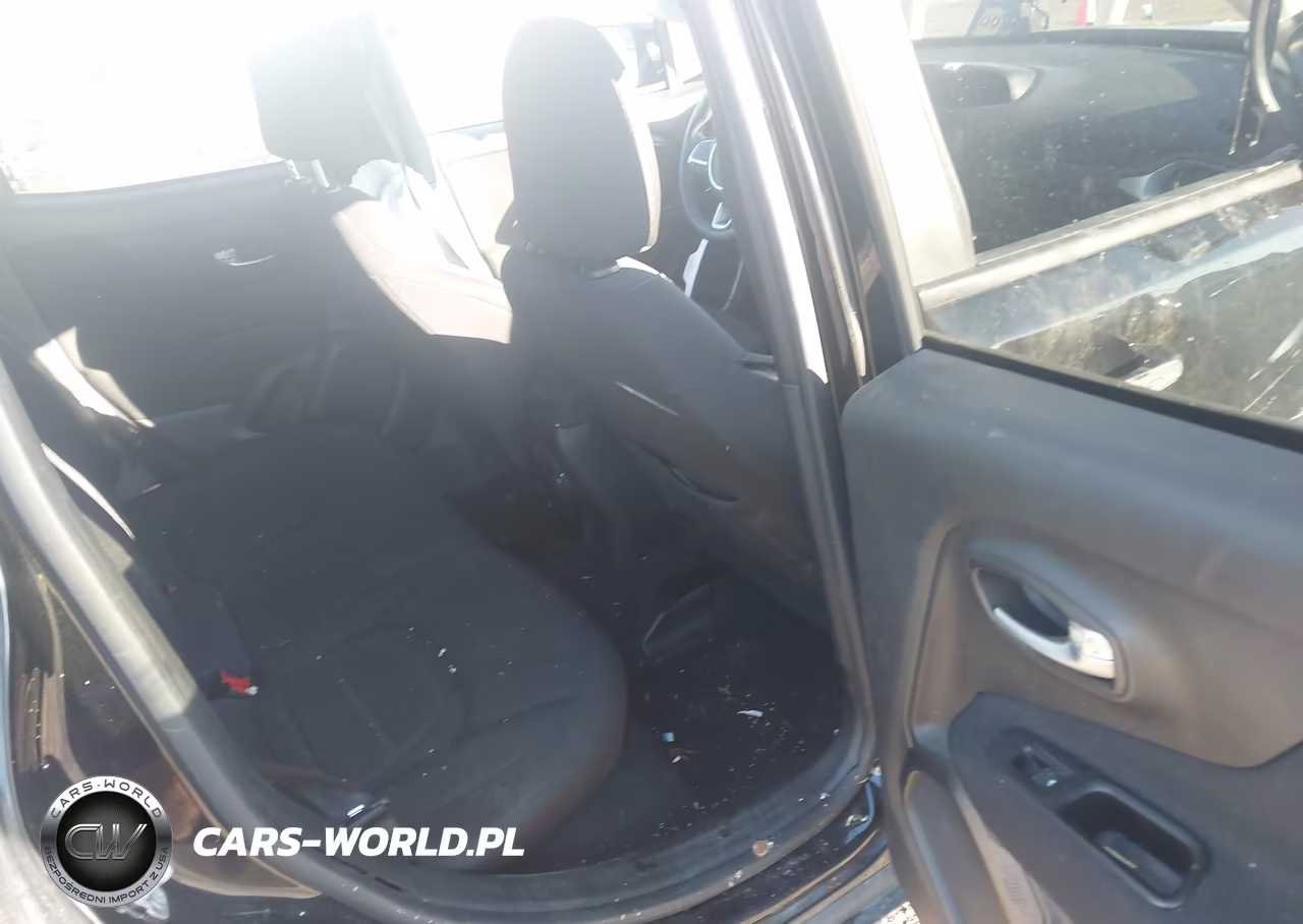 2019 Jeep Renegade Latitude 4X4 VIN:ZACNJBBBXKPK15702 - 8