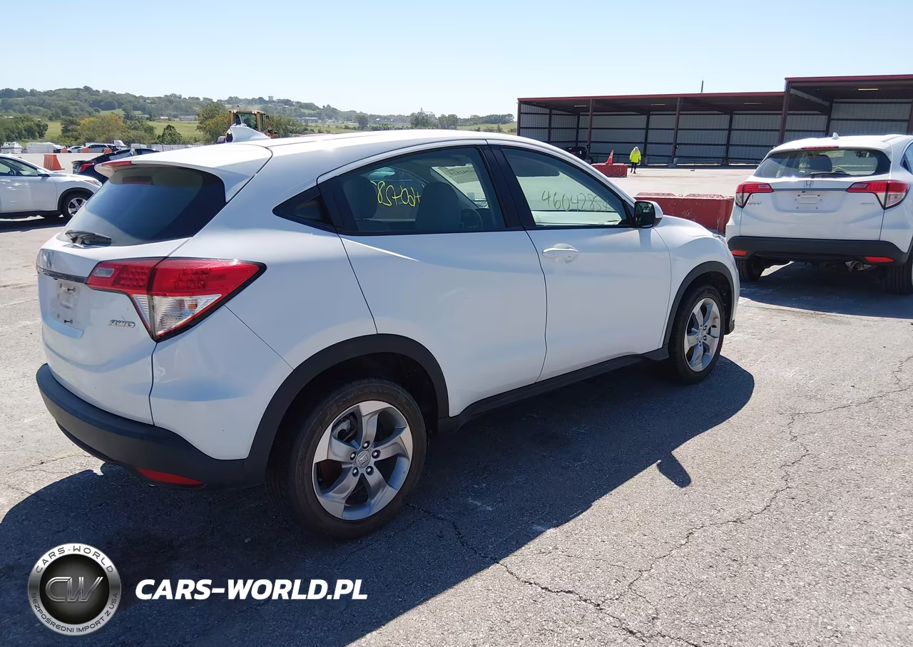 2022 Honda Hr-V Awd Lx VIN:3CZRU6H37NM711755 - 4