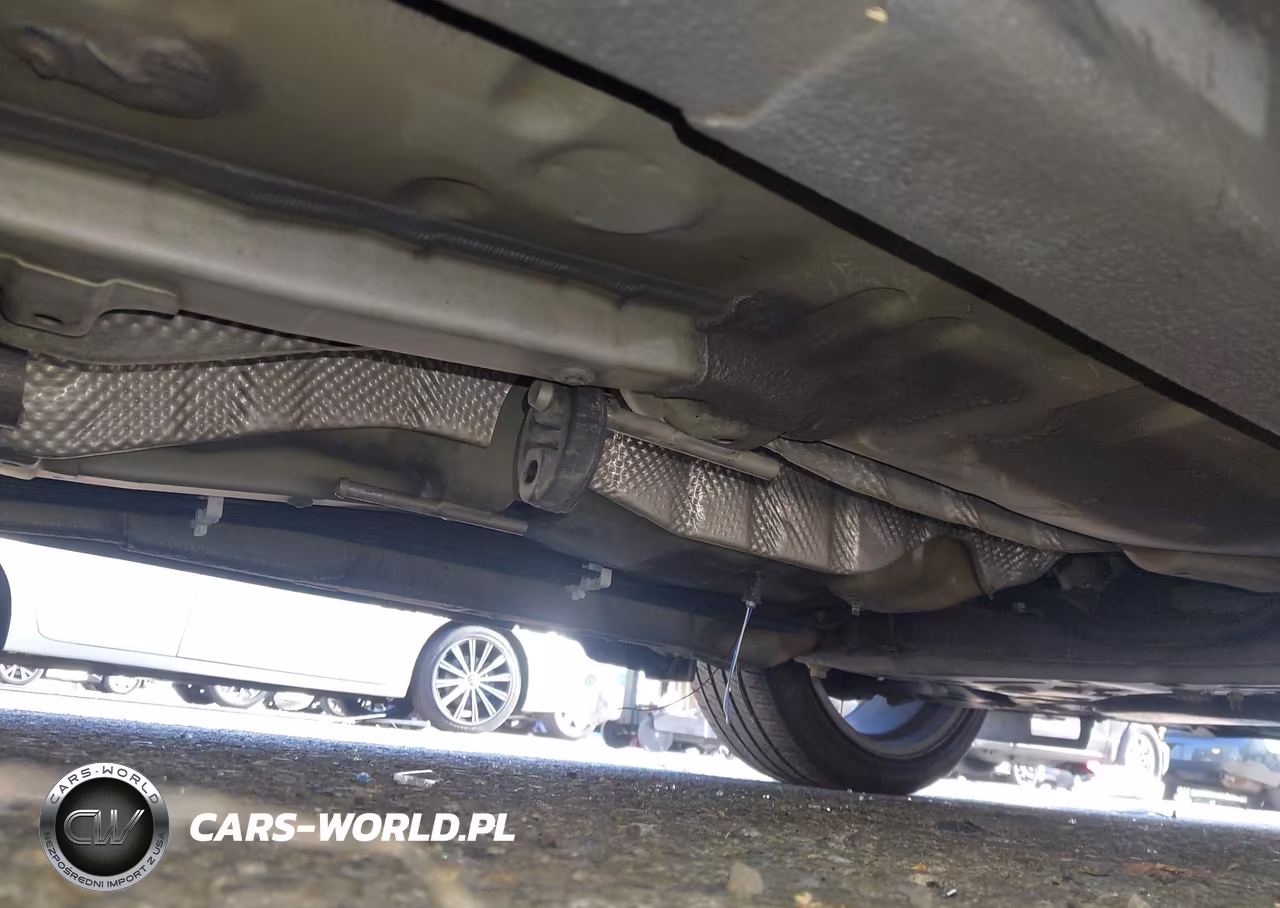 2014 Toyota Corolla Le Plus VIN:5YFBURHE7EP051655 - 14