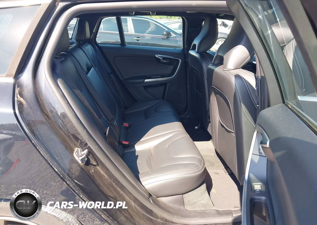 2015 Volvo V60 T5 Premier VIN:YV140MEK9F1247131 - 8