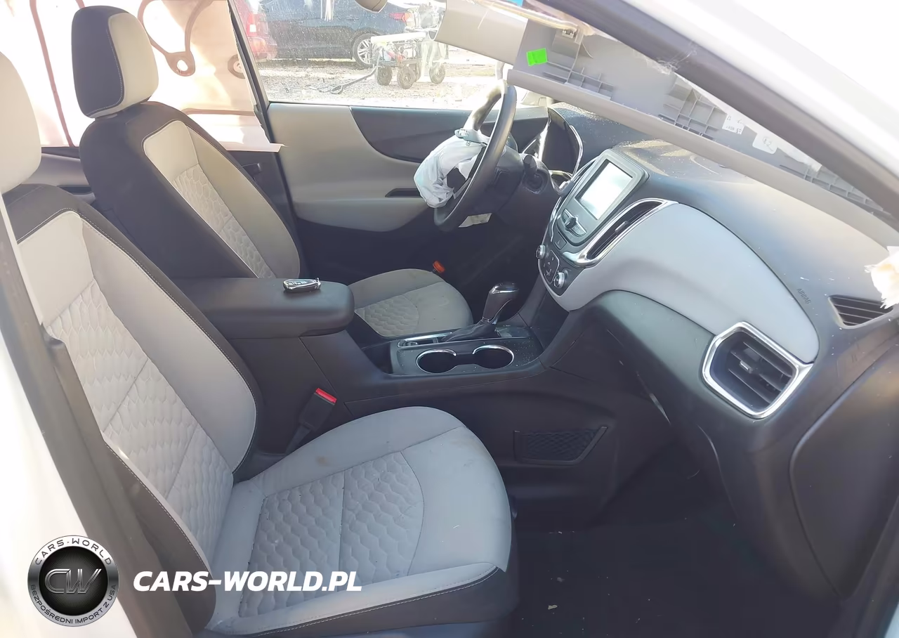 2018 Chevrolet Equinox Ls VIN:2GNAXHEV3J6149814 - 5