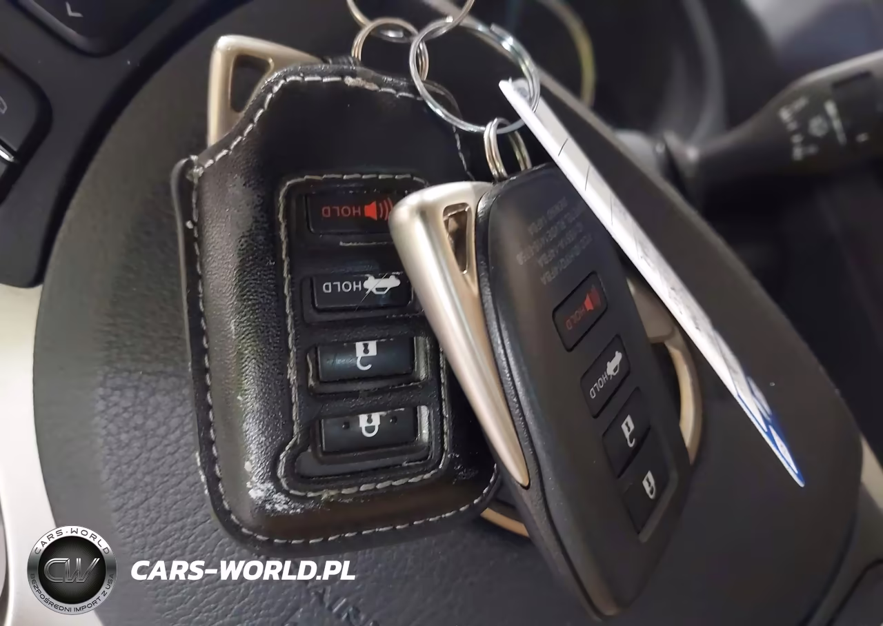 2018 Lexus Is 300 VIN:JTHC81D2XJ5026373 - 11
