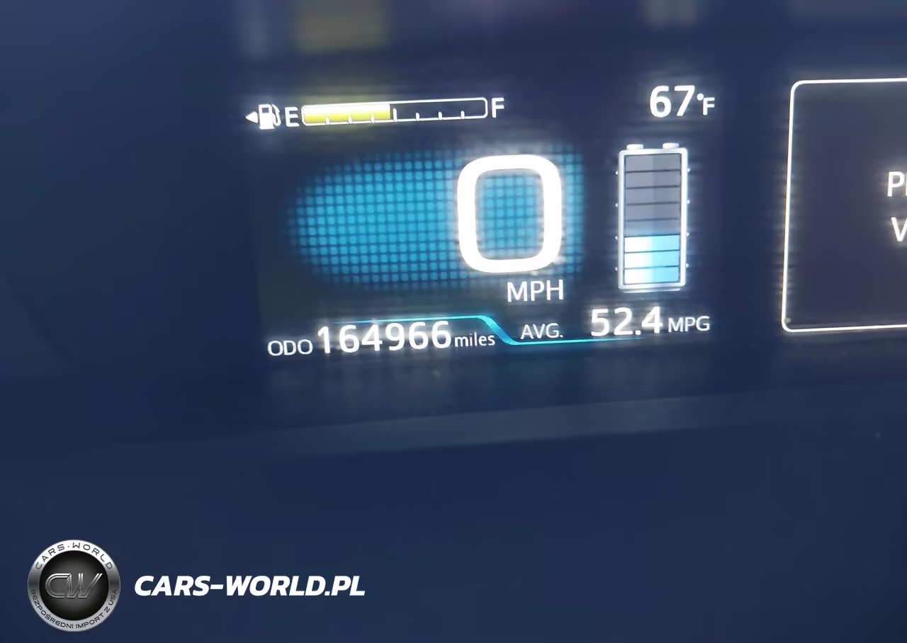 2019 Toyota Prius Xle VIN:JTDKARFU3K3073532 - 15