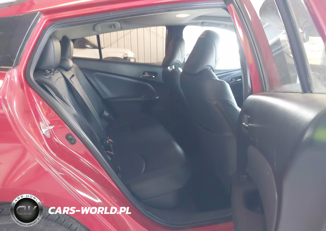 2019 Toyota Prius Xle VIN:JTDKARFU3K3073532 - 8