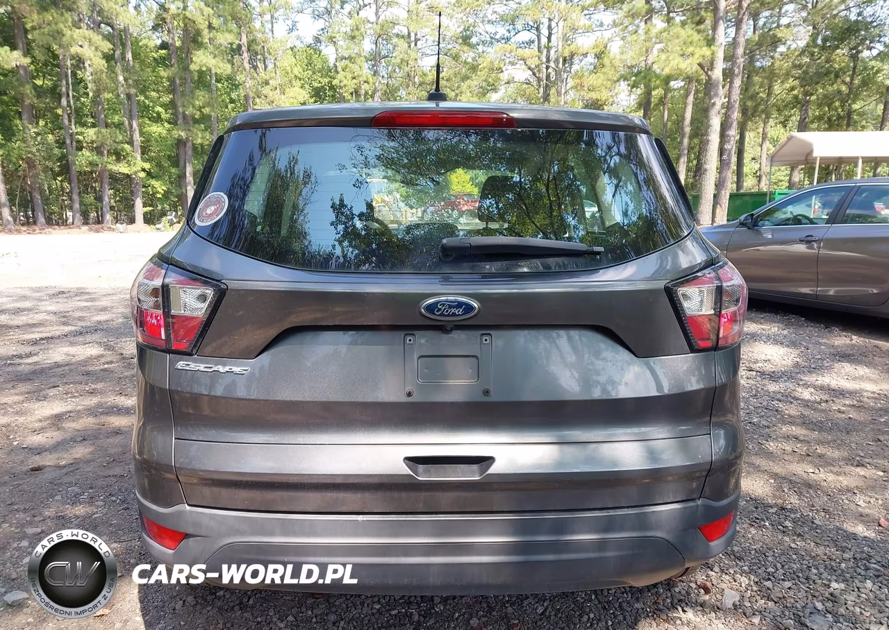2017 Ford Escape S VIN:1FMCU0F70HUE25580 - 16