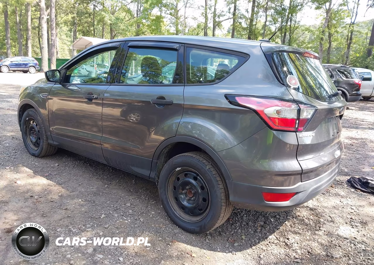 2017 Ford Escape S VIN:1FMCU0F70HUE25580 - 3