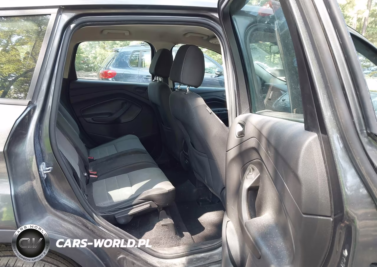 2017 Ford Escape S VIN:1FMCU0F70HUE25580 - 8