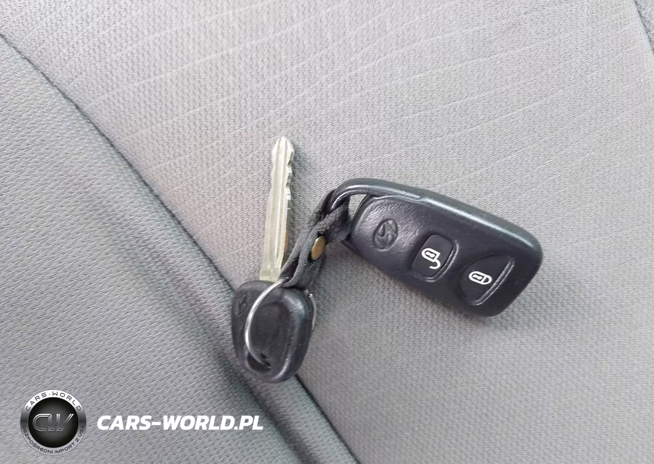 2012 Hyundai Santa Fe Gls VIN:5XYZGDABXCG146799 - 11