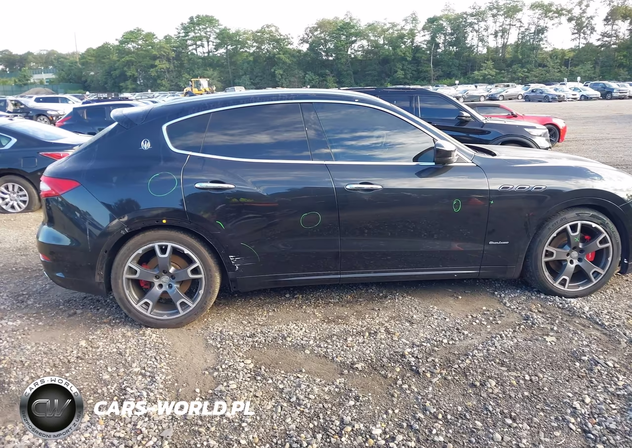 2018 Maserati Levante Granlusso VIN:ZN661XUL1JX279082 - 13