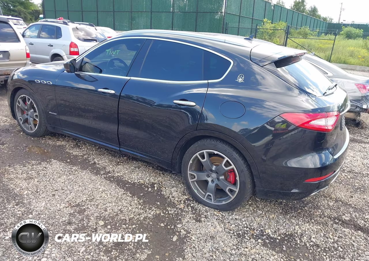 2018 Maserati Levante Granlusso VIN:ZN661XUL1JX279082 - 3