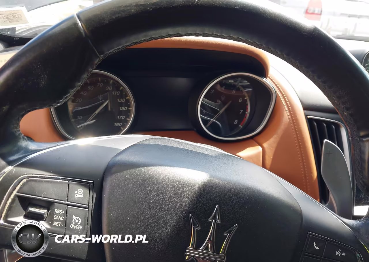 2018 Maserati Levante Granlusso VIN:ZN661XUL1JX279082 - 7