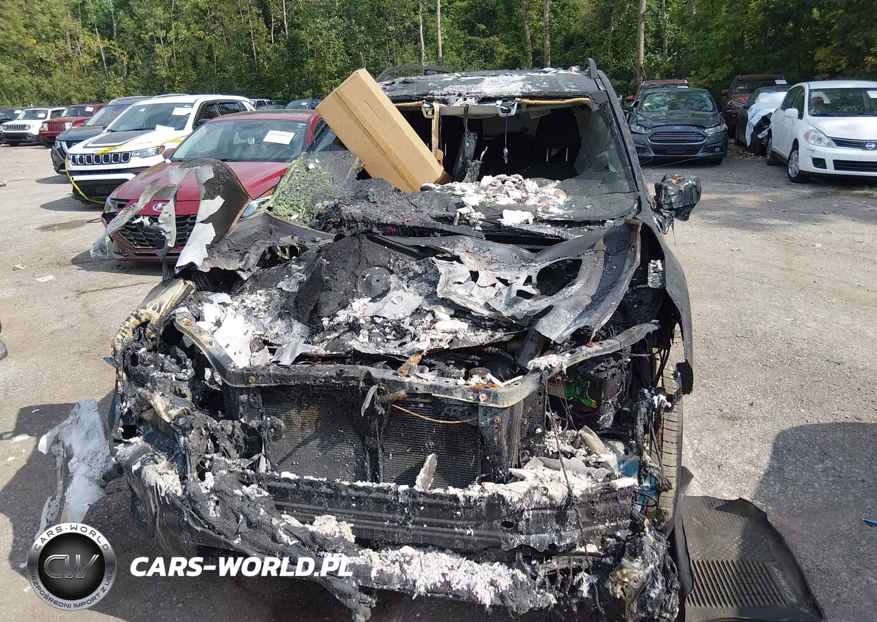 2019 Subaru Forester Premium VIN:JF2SKAGC9KH554751 - 6