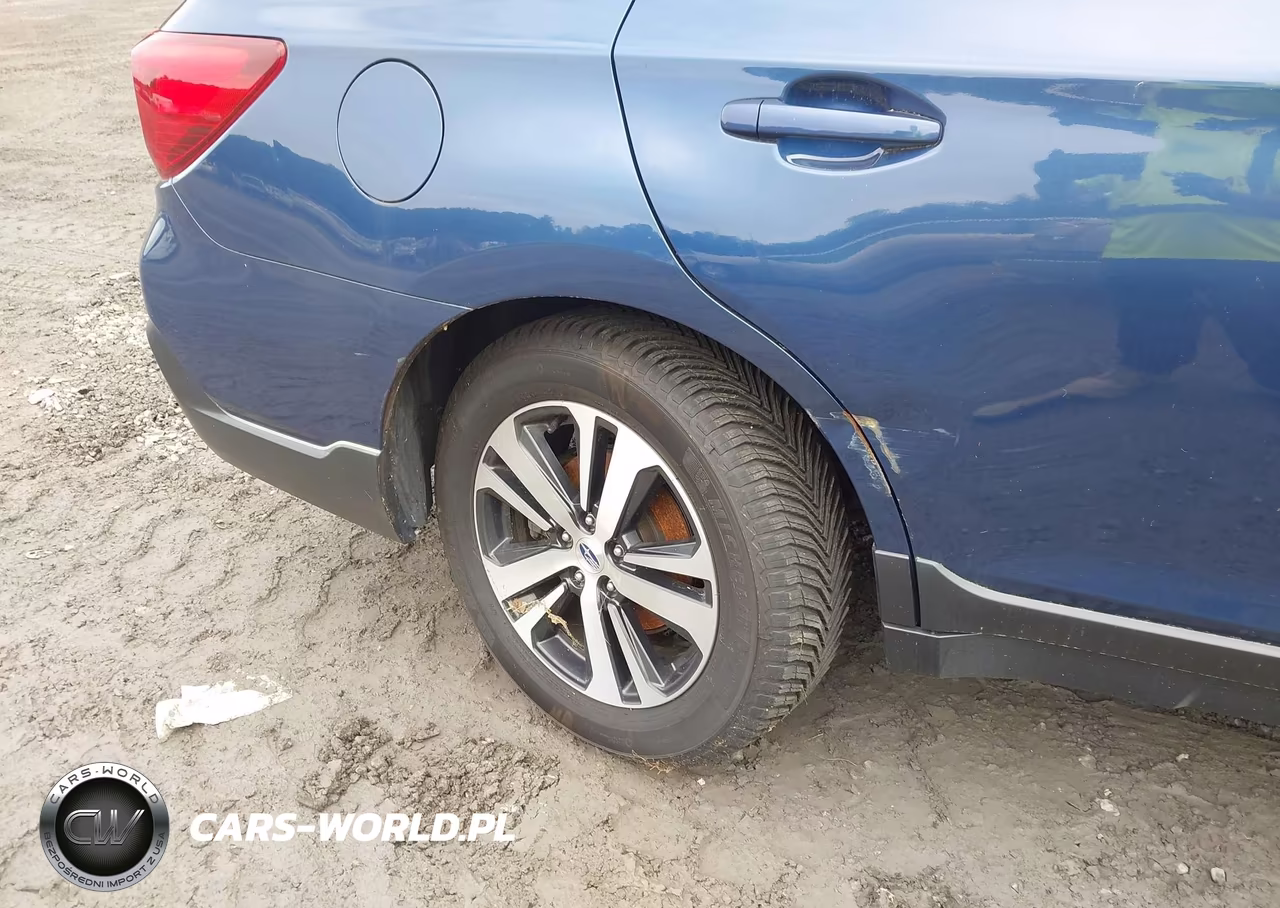 2019 Subaru Outback 2.5I Limited VIN:4S4BSANC4K3393932 - 17