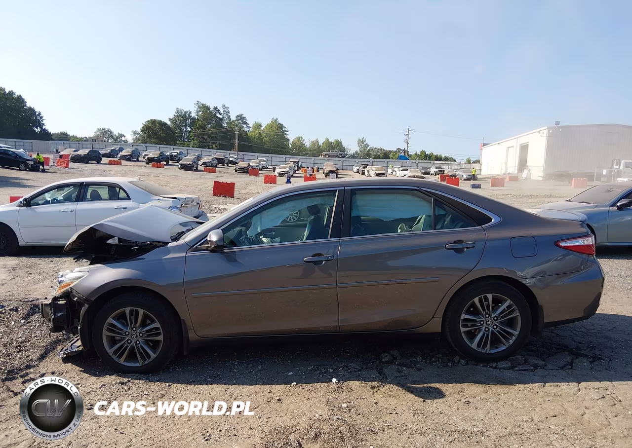 2017 Toyota Camry Se VIN:4T1BF1FK6HU367328 - 15
