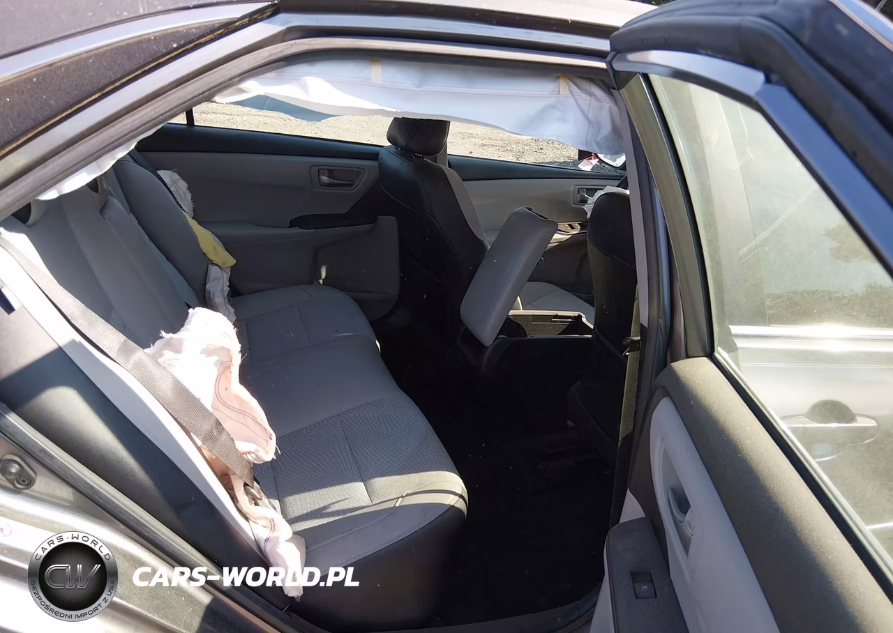 2017 Toyota Camry Se VIN:4T1BF1FK6HU367328 - 8