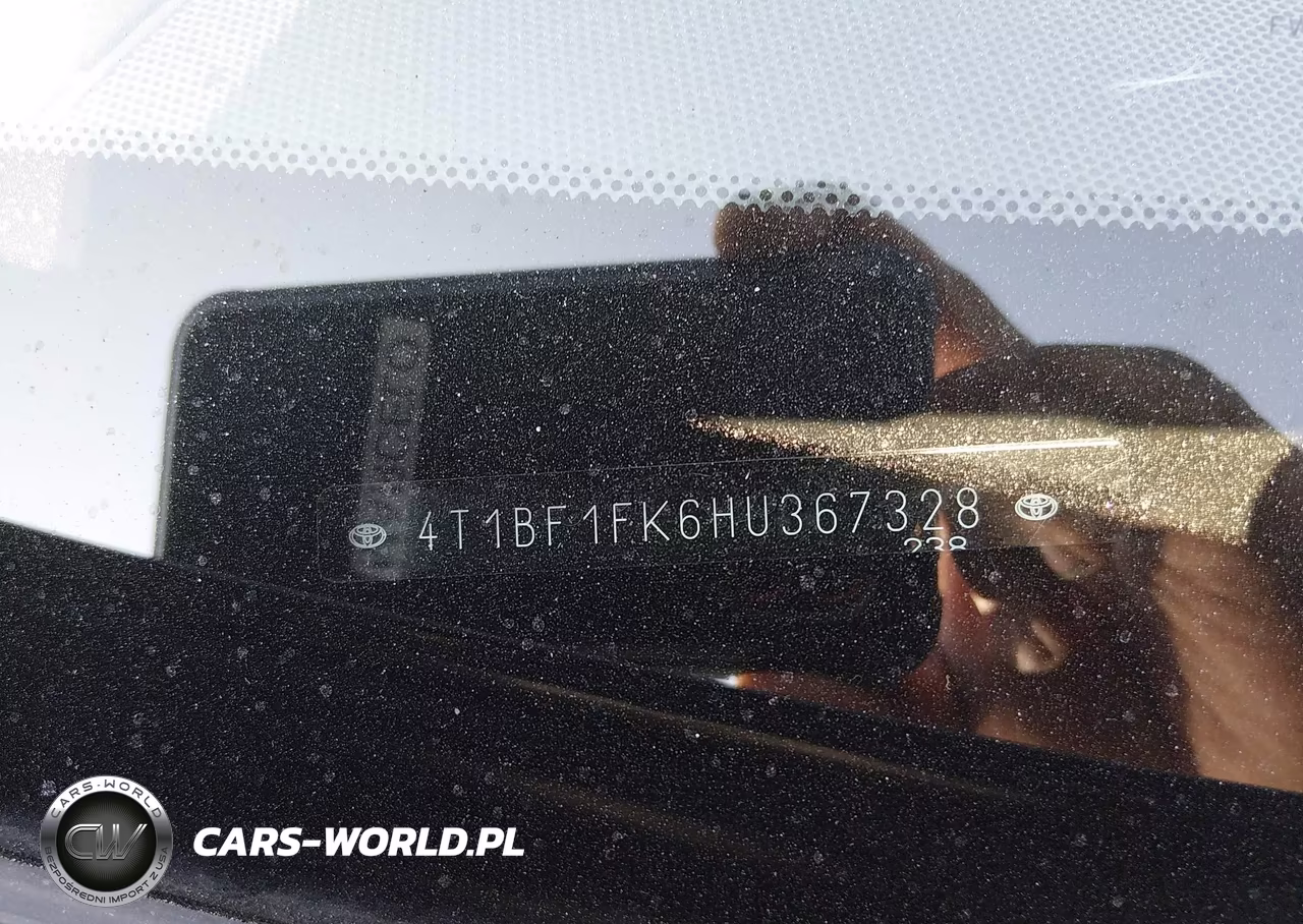 2017 Toyota Camry Se VIN:4T1BF1FK6HU367328 - 9