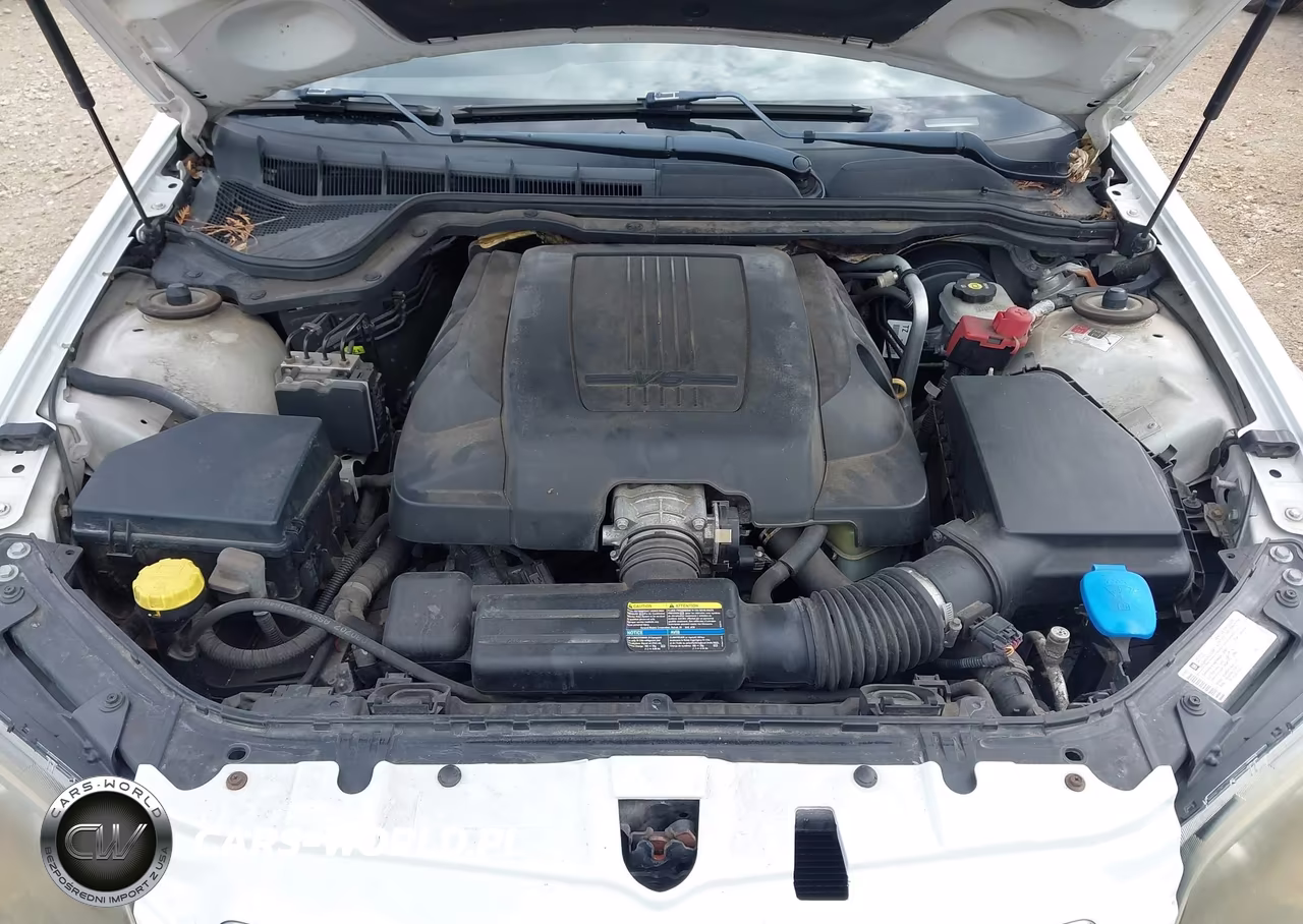 2009 Pontiac G8 VIN:6G2ER57759L224427 - 10