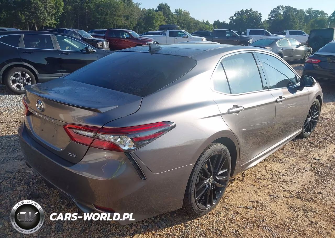 2021 Toyota Camry Xse VIN:4T1K61AK6MU445818 - 4