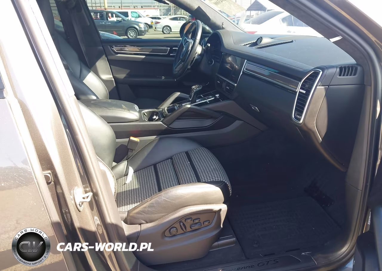 2023 Porsche Cayenne Coupe Gts VIN:WP1BG2AY3PDA32222 - 5