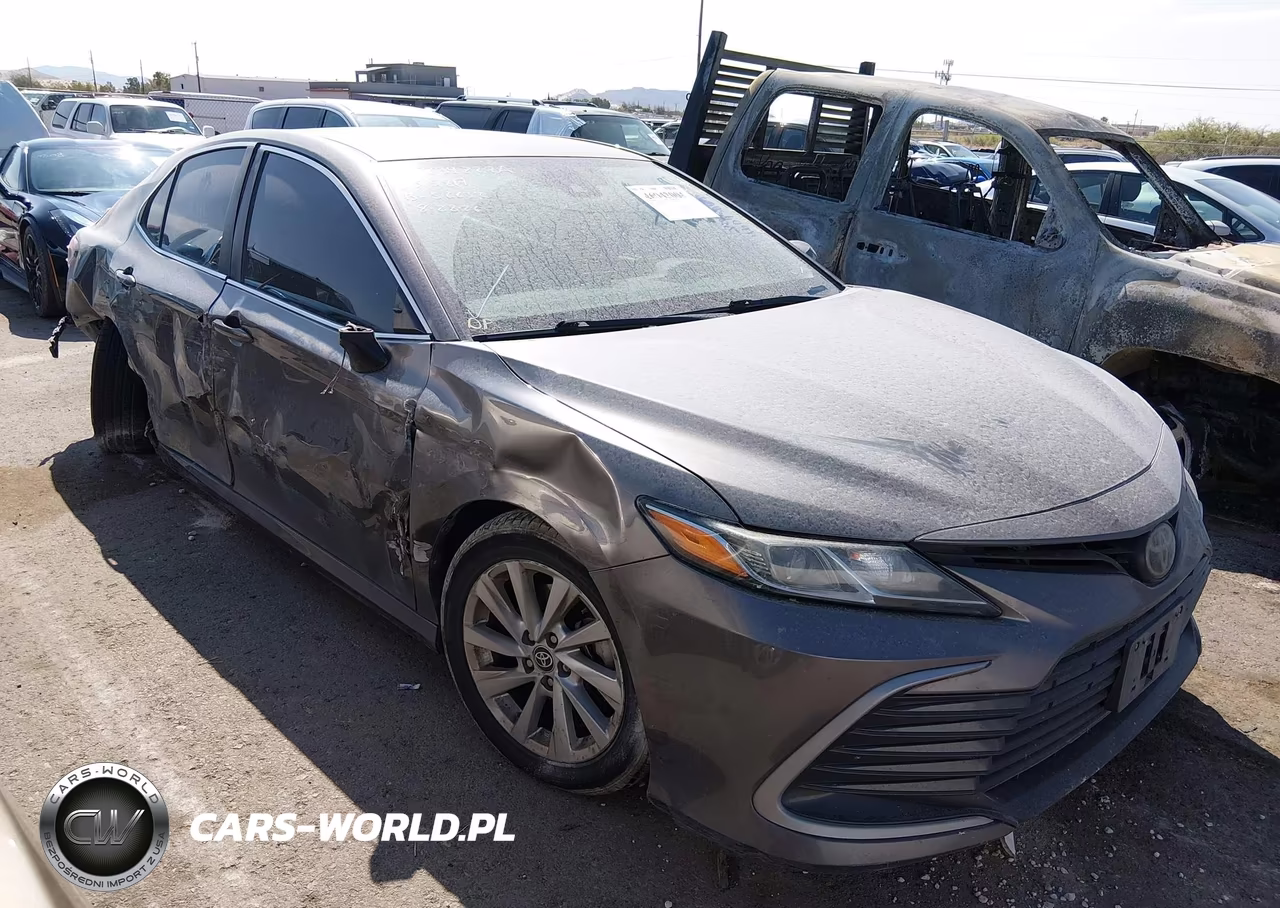 2023 Toyota Camry Le