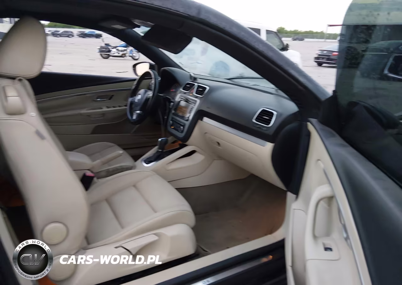 2012 Volkswagen Eos Komfort VIN:WVWBW7AHXCV001832 - 5