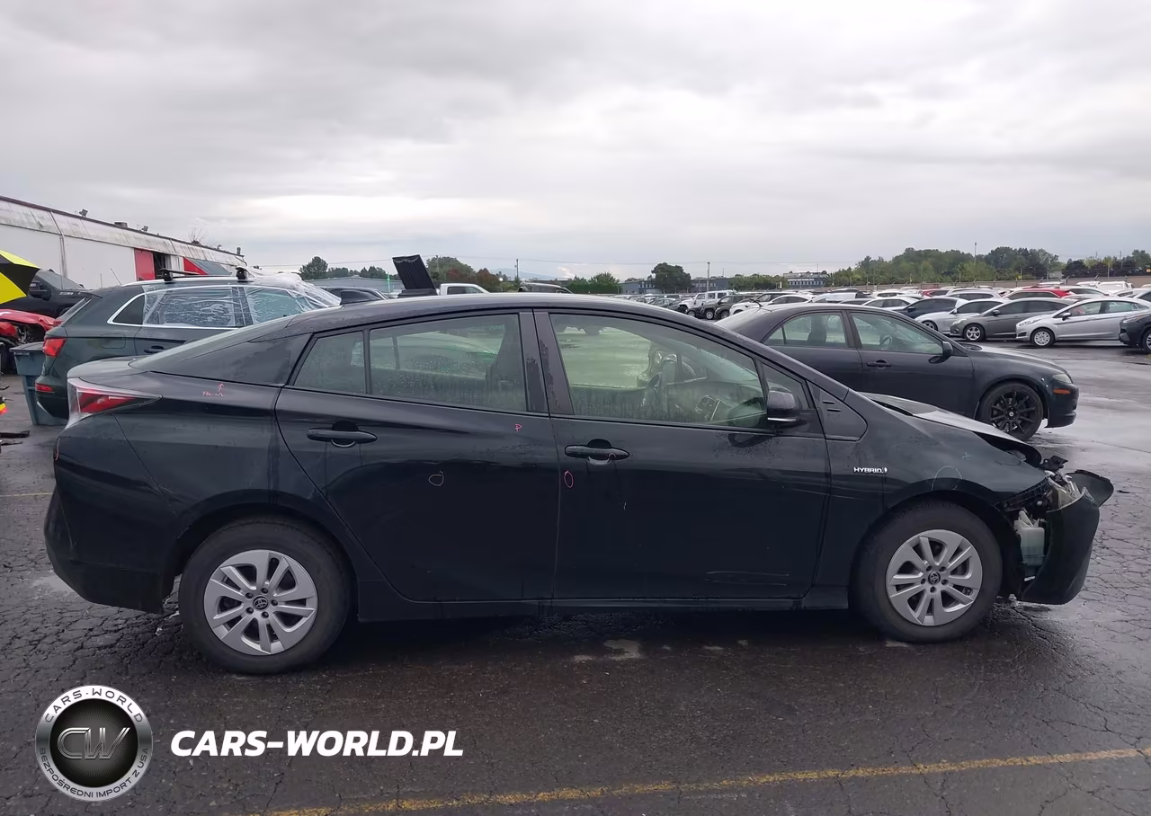 2016 Toyota Prius Two VIN:JTDKBRFU2G3520050 - 13