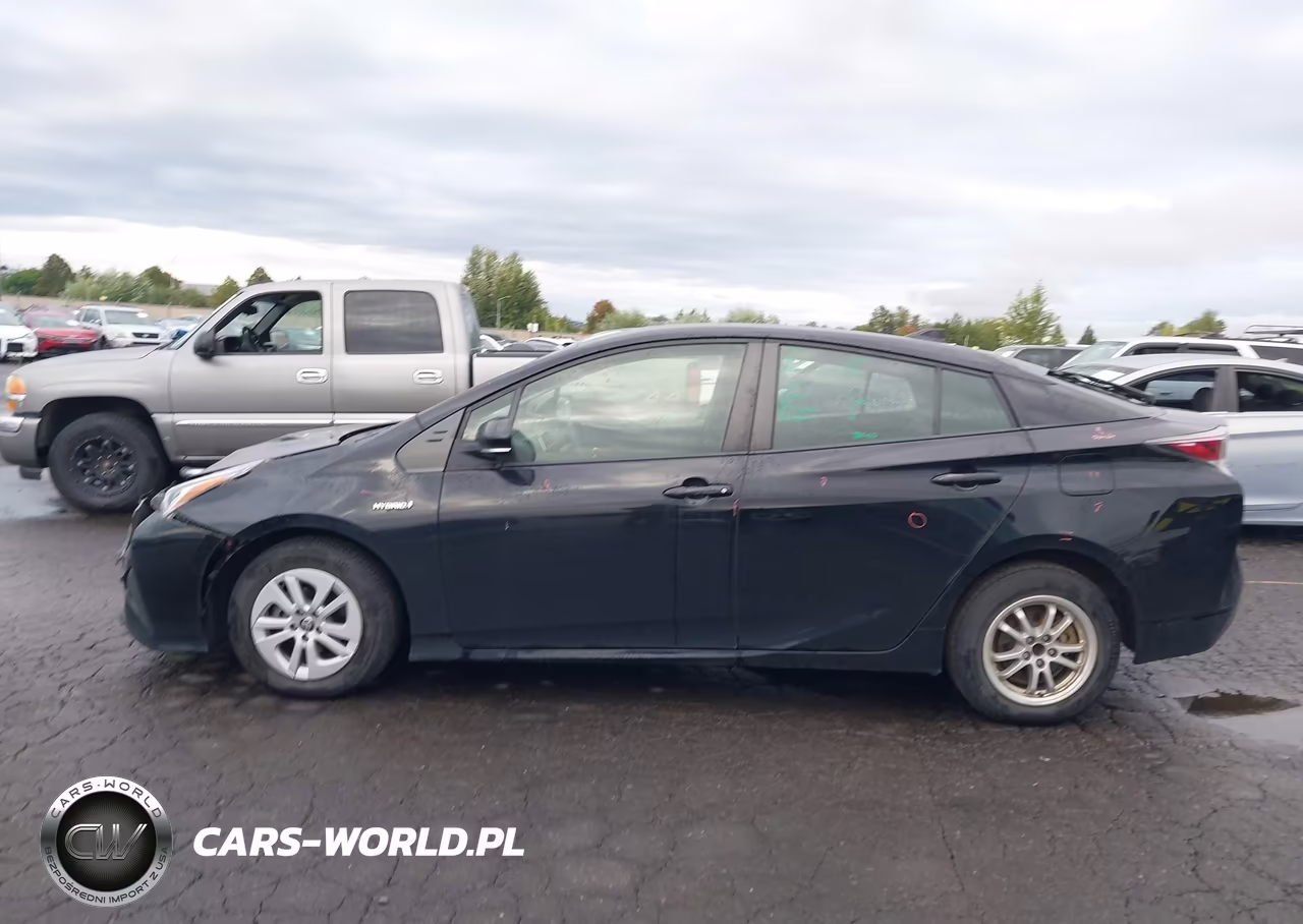 2016 Toyota Prius Two VIN:JTDKBRFU2G3520050 - 14