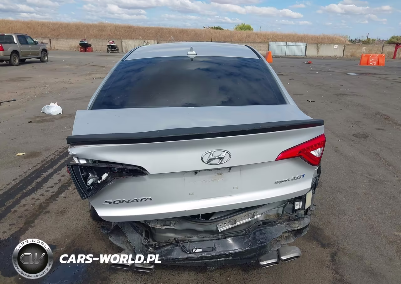 2015 Hyundai Sonata Sport 2.0T VIN:5NPE34AB7FH156696 - 16
