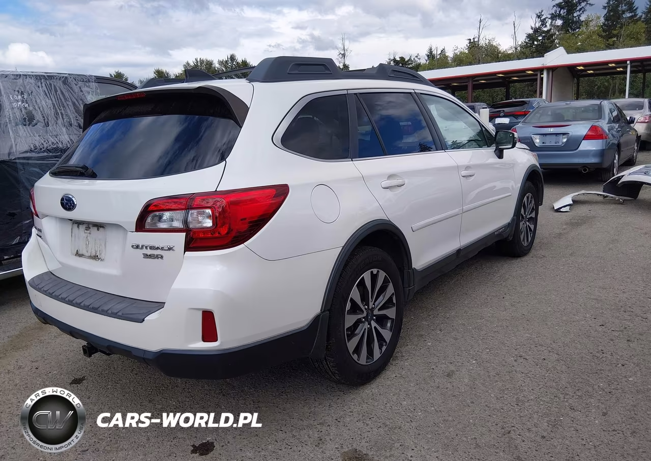 2016 Subaru Outback 3.6R Limited VIN:4S4BSENC0G3254847 - 4