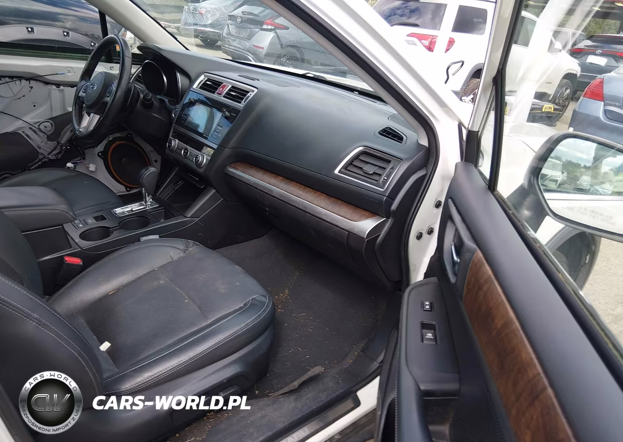 2016 Subaru Outback 3.6R Limited VIN:4S4BSENC0G3254847 - 5