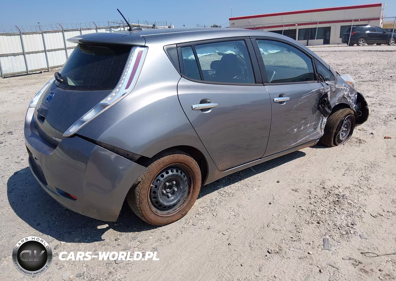 2015 Nissan Leaf S VIN:1N4AZ0CP6FC327454 - 4