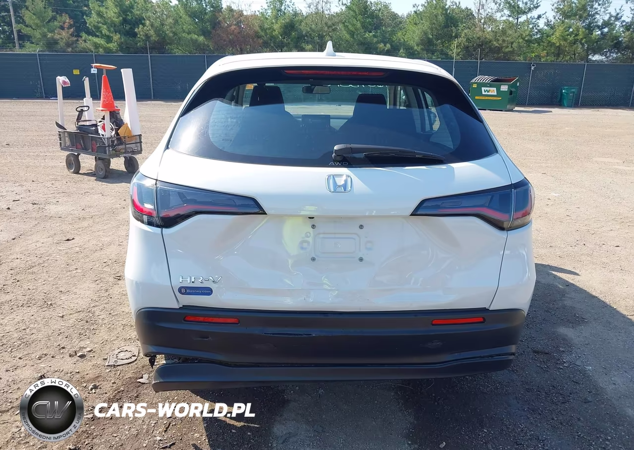 2025 Honda Hr-V Awd Lx VIN:3CZRZ2H35SM726177 - 17