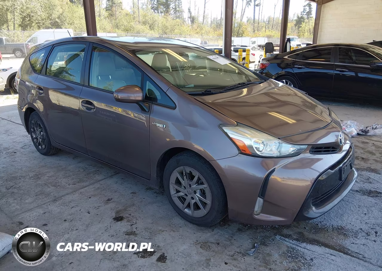 2015 Toyota Prius V Four – zdjęcie 1 z 16