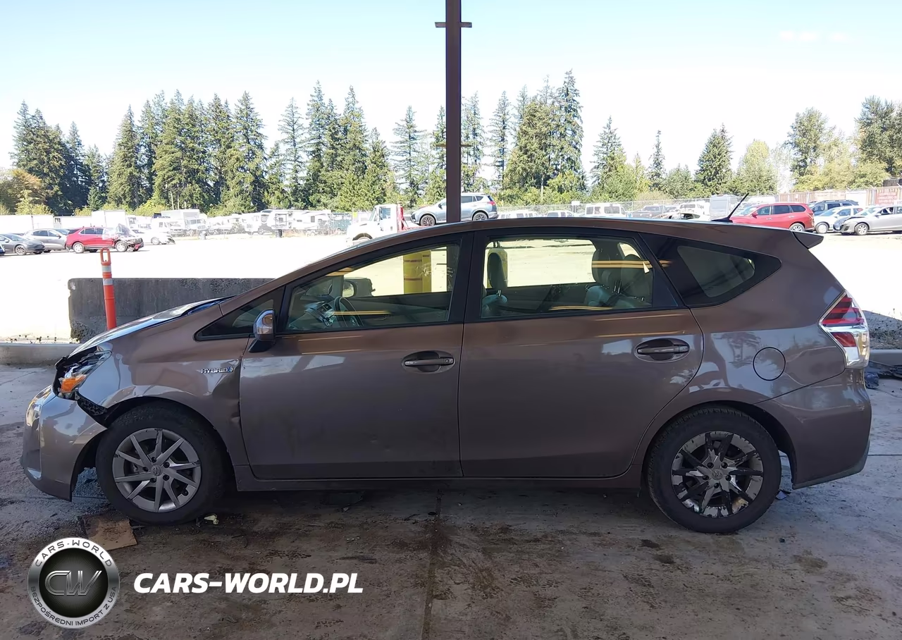 2015 Toyota Prius V Four VIN:JTDZN3EU6FJ019922 - 14
