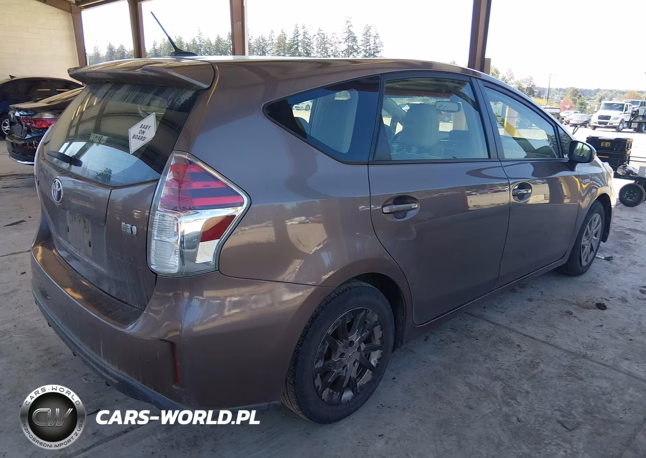 2015 Toyota Prius V Four VIN:JTDZN3EU6FJ019922 - 4