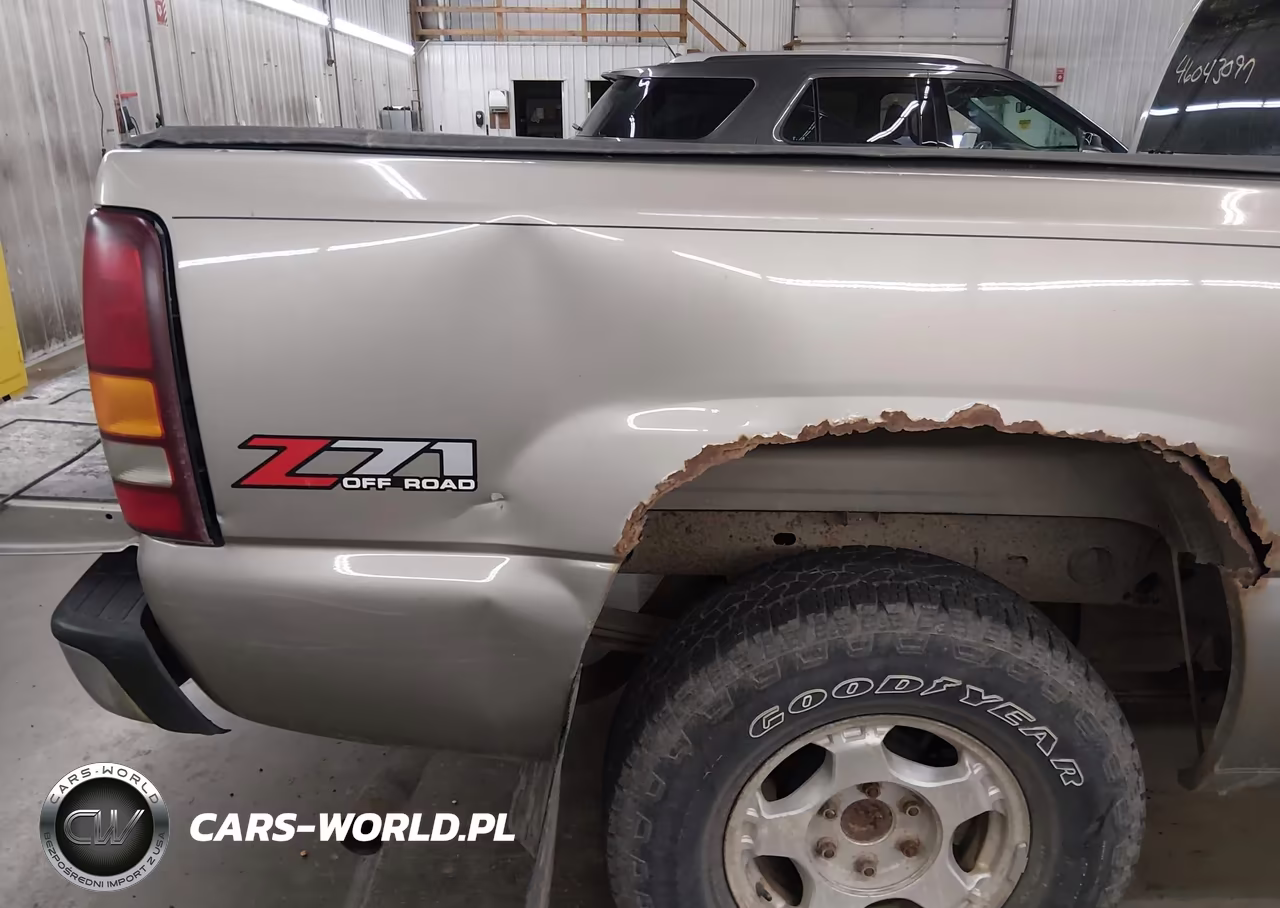 2002 Chevrolet Silverado 1500 Ls VIN:2GCEK19T021243611 - 6