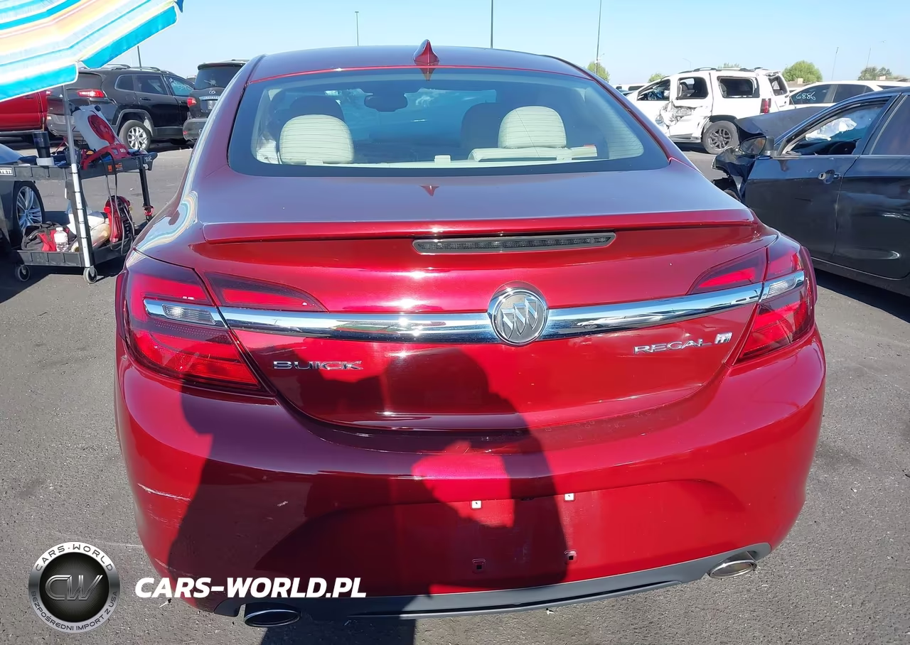 2017 Buick Regal Turbo Sport Touring VIN:2G4GL5EX4H9130112 - 17