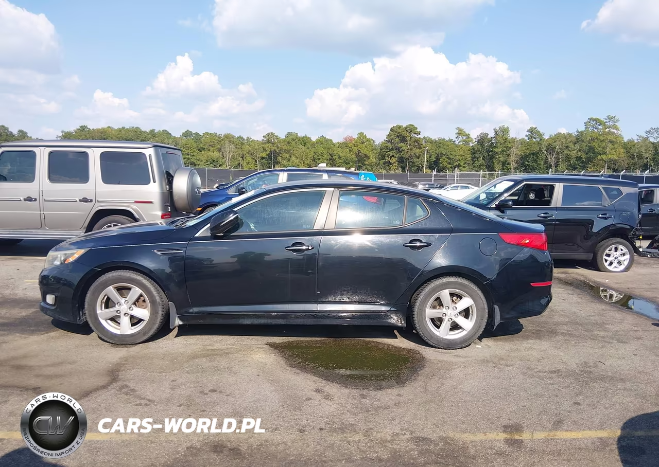 2015 Kia Optima Lx VIN:5XXGM4A78FG479345 - 14