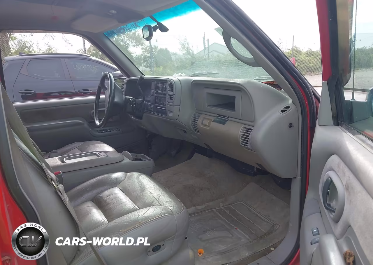 2000 Chevrolet K2500 VIN:1GCGK23R8YF520048 - 5