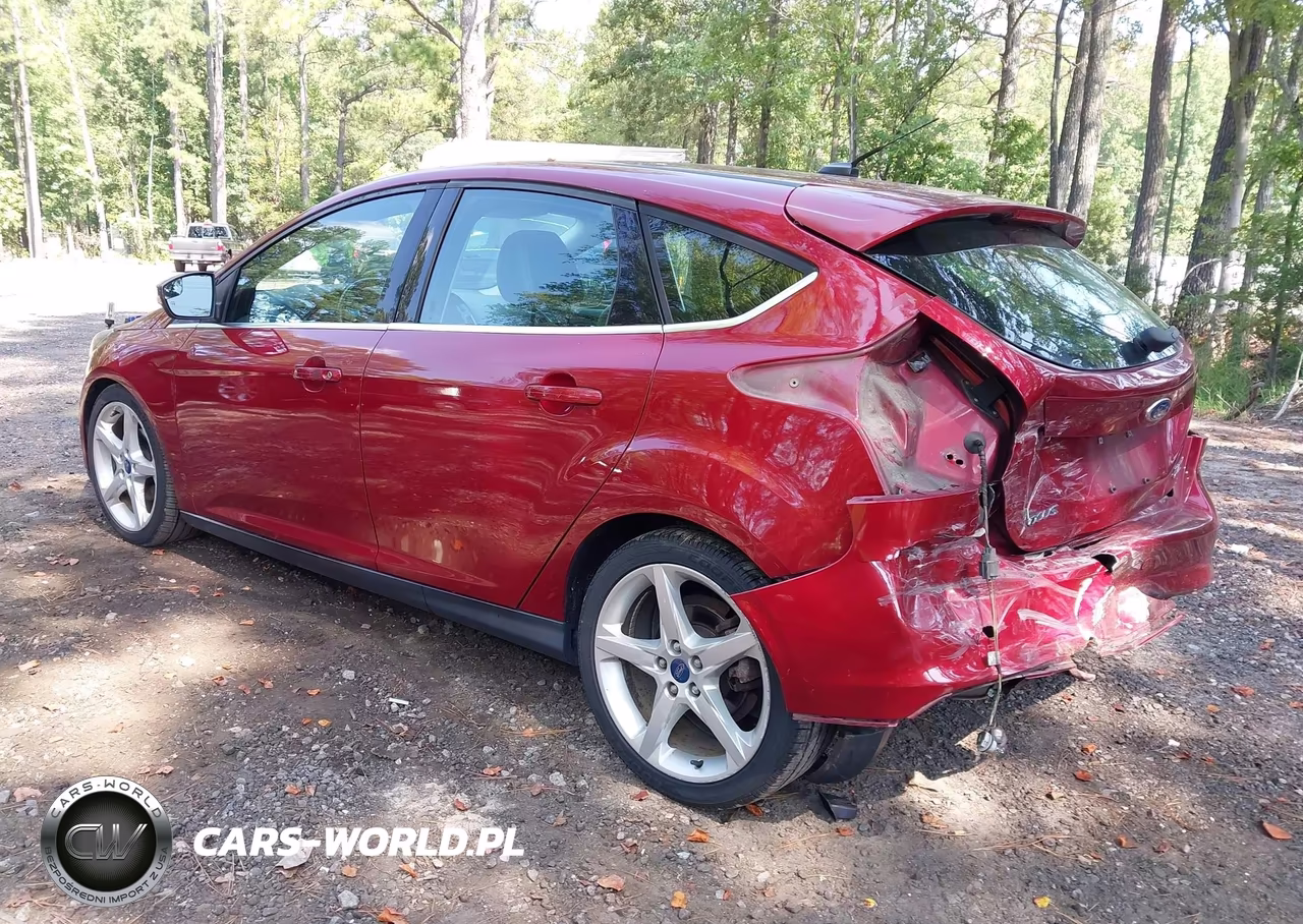 2013 Ford Focus Titanium VIN:1FADP3N23DL241392 - 3
