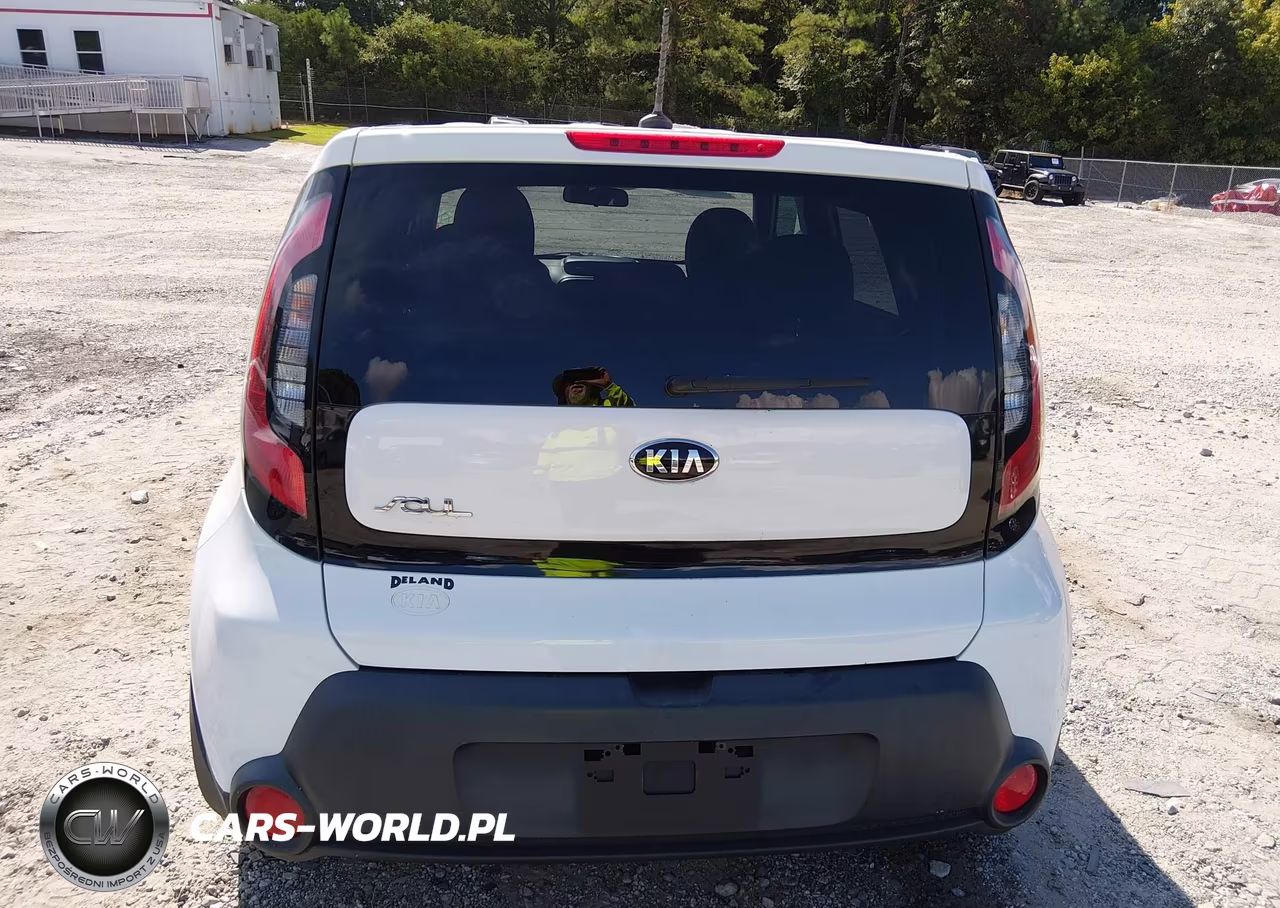 2014 Kia Soul + VIN:KNDJP3A58E7038988 - 16